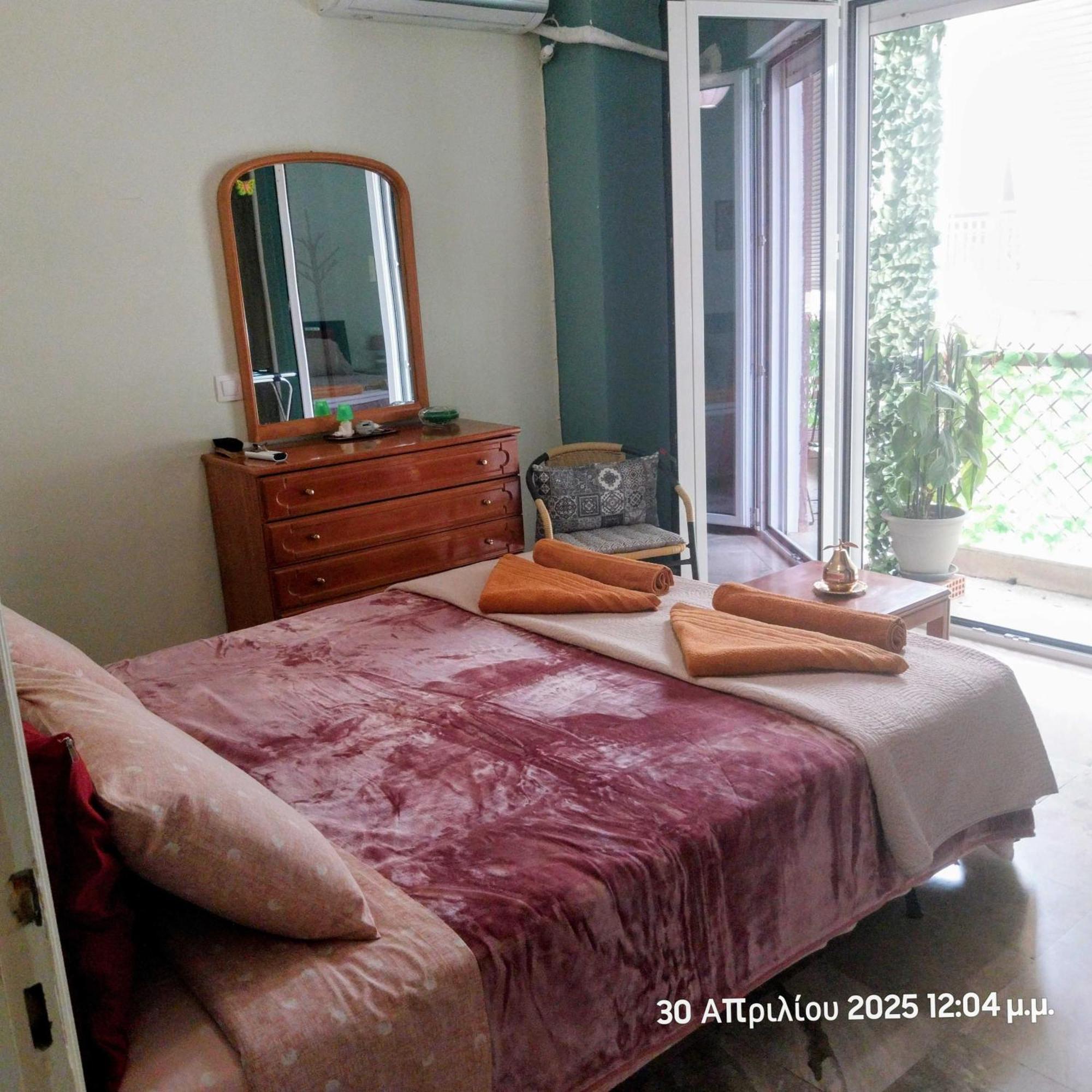Cozy & Bright Home 50M From Subway -Agios Antonios أثينا المظهر الخارجي الصورة
